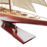 Y019 Endeavour XL Sailboat Model 
